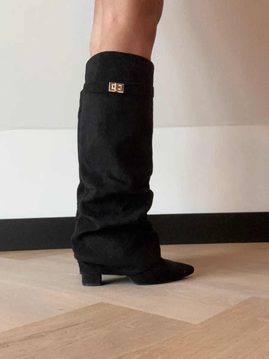It Girl Boots 2.0 Black Suede